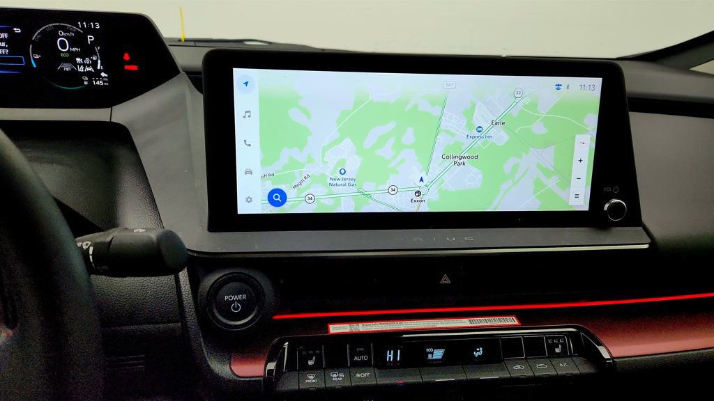 Used 2025 Toyota Prius Plug-In Hybrid image 18