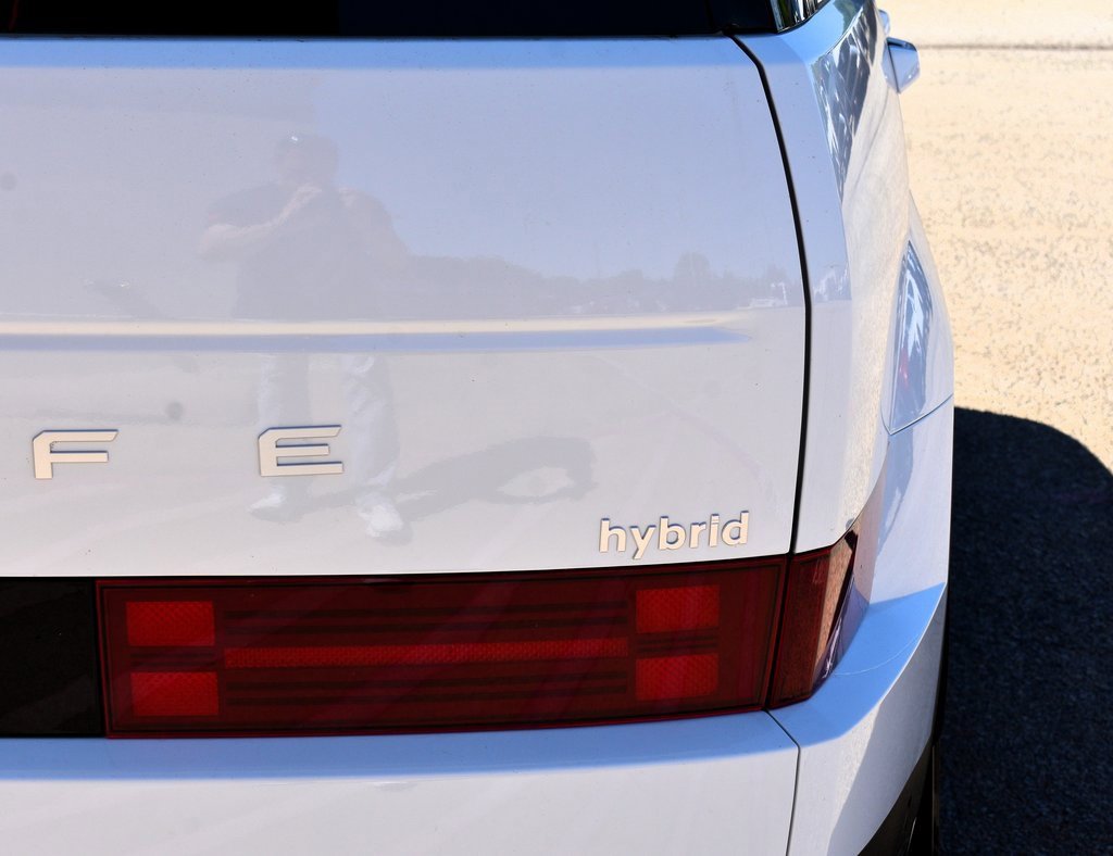 New 2025 Hyundai Santa Fe Limited image 11