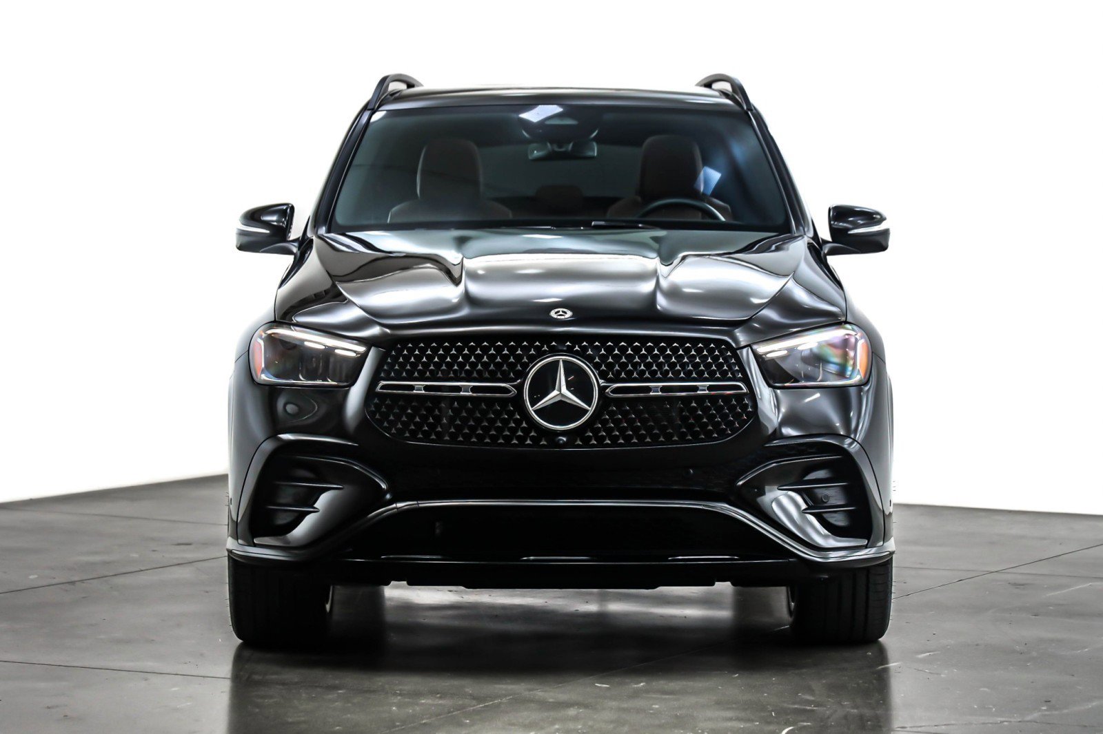 Certified 2025 Mercedes-Benz GLE 450 4MATIC image 4