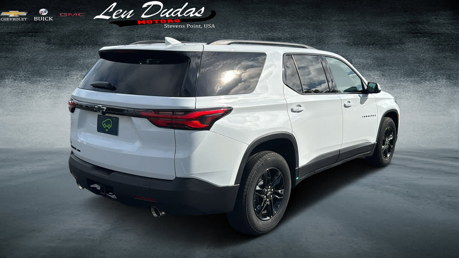 Used 2023 Chevrolet Traverse LS w/ Midnight/Sport Edition AWD/4WD image 4