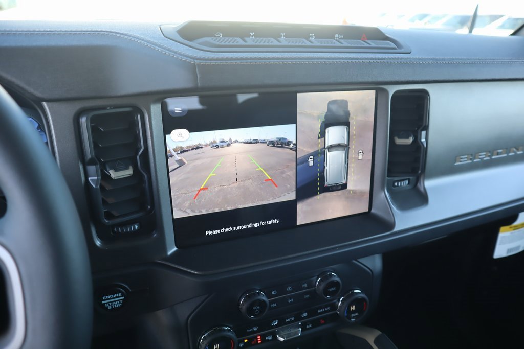 New 2025 Ford Bronco Badlands image 6