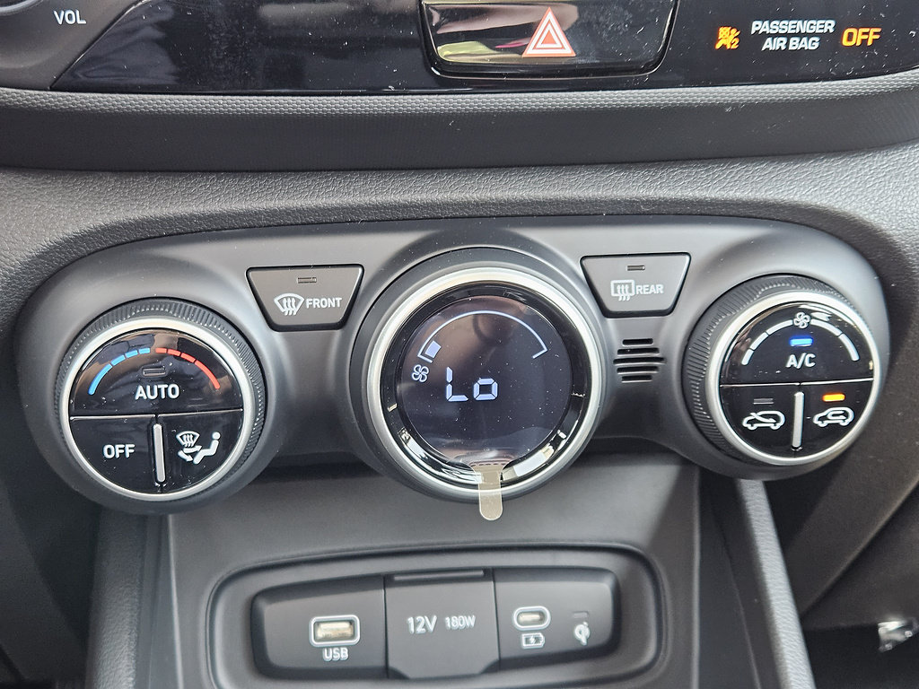 New 2026 Hyundai Venue SEL FWD image 18