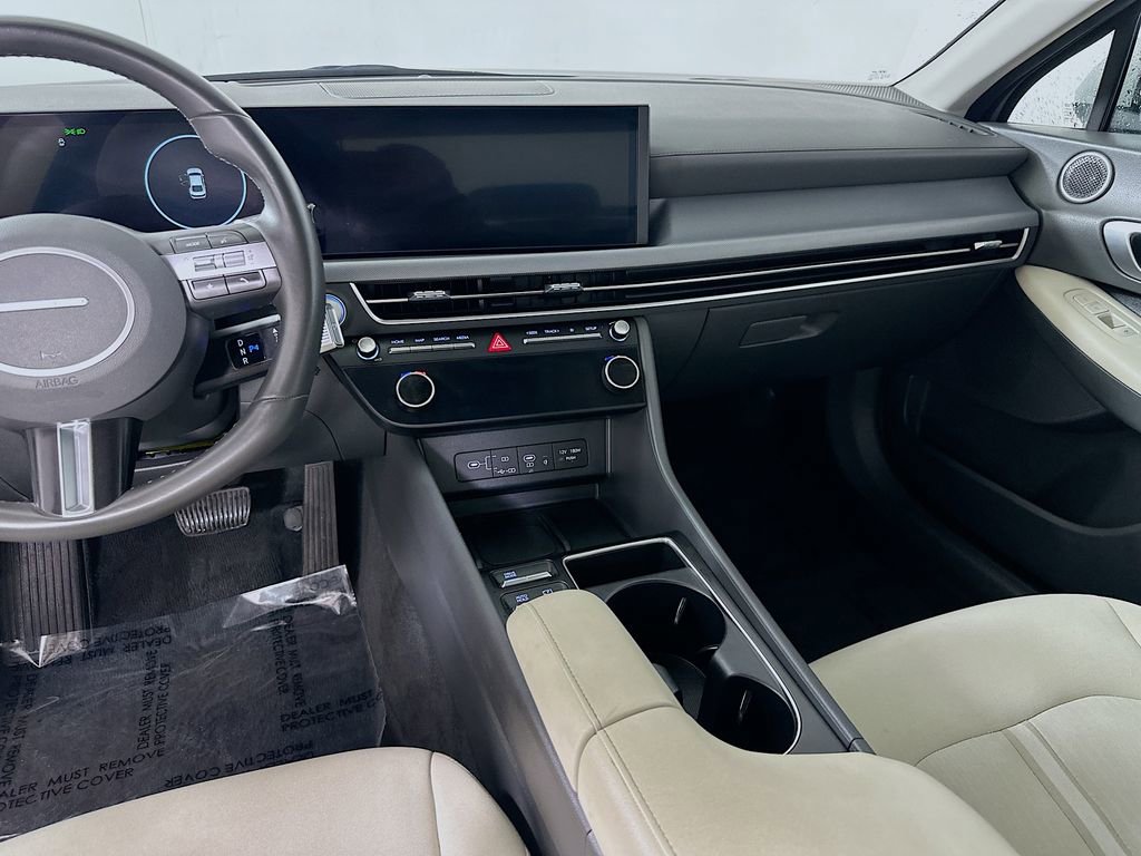 Used 2024 Hyundai Sonata SEL w/ Convenience Package image 18