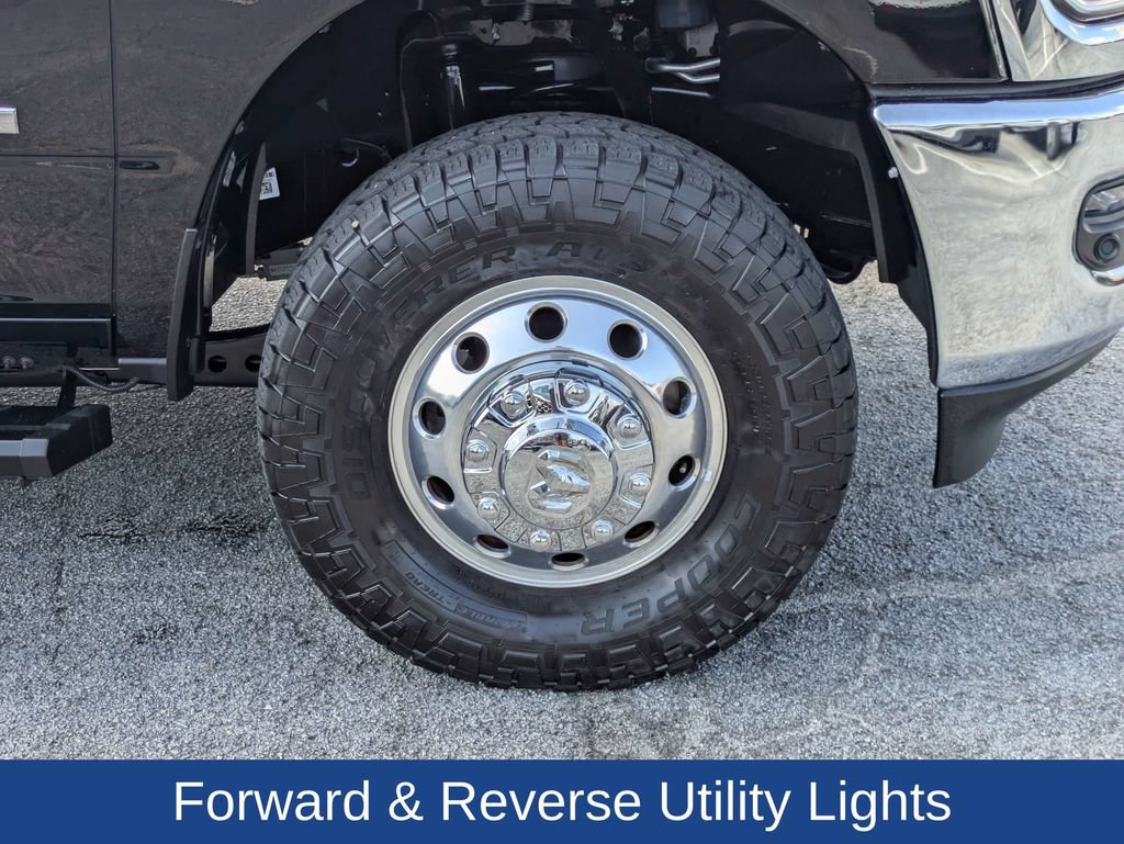 Used 2024 RAM 3500 Laramie AWD/4WD image 12