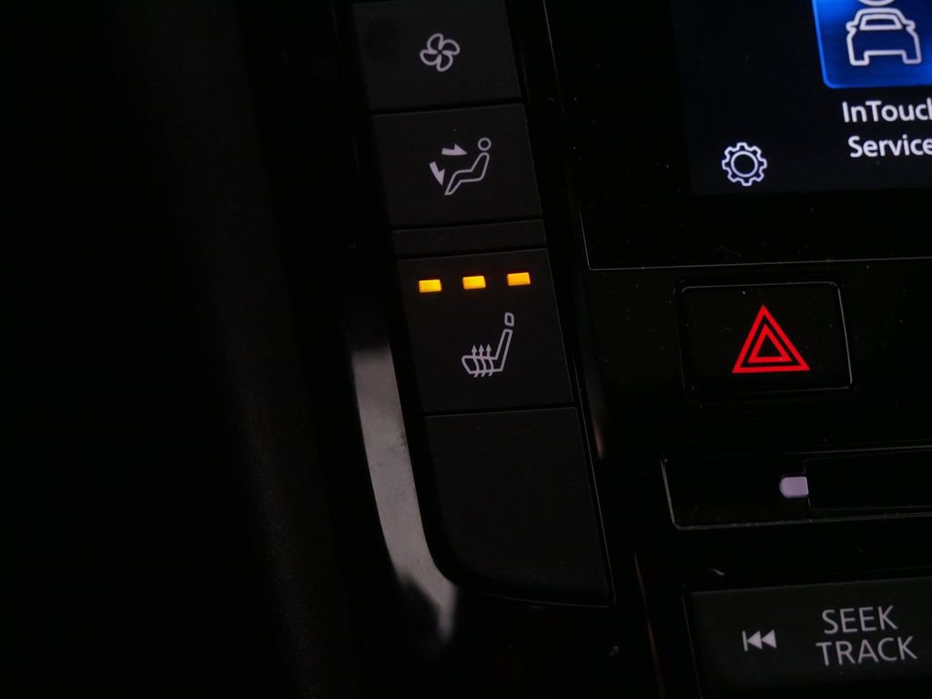 Certified 2025 INFINITI QX55 Luxe w/ Cargo Package image 29