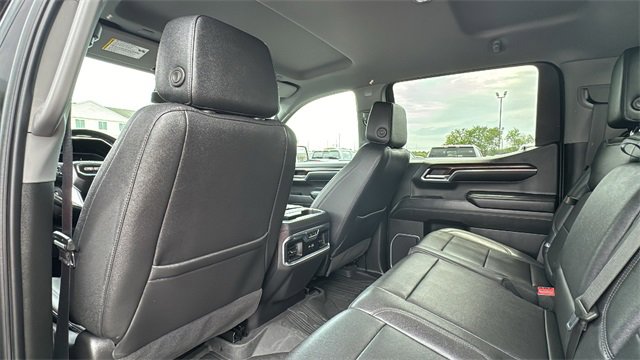 Used 2023 GMC Sierra 1500 SLT w/ SLT Premium Plus Package image 23