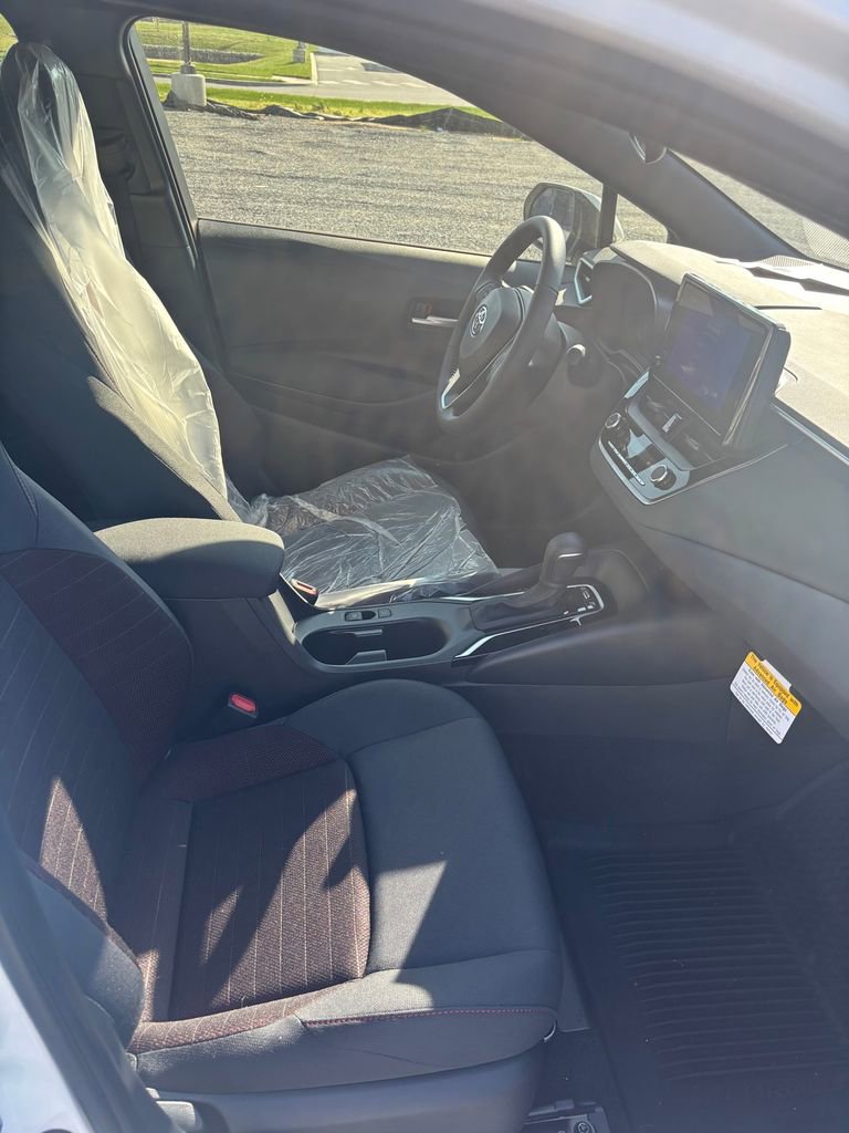 Used 2026 Toyota Corolla SE image 16