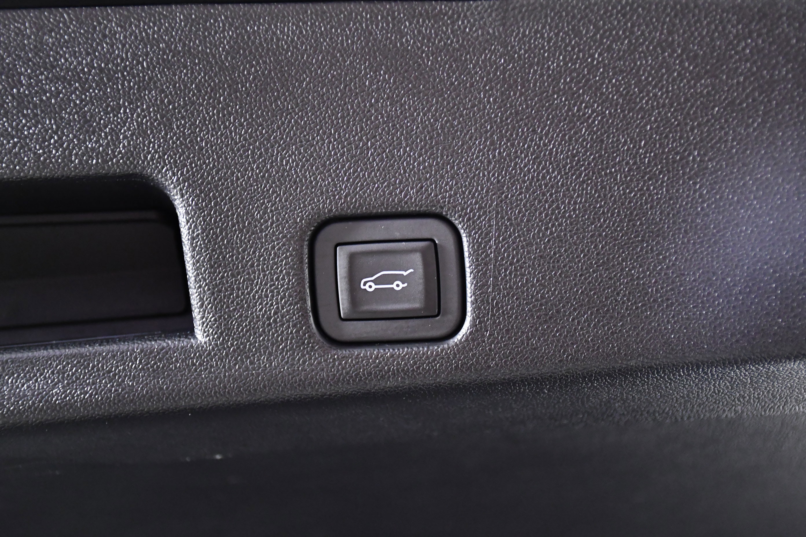 Used 2026 Chevrolet Traverse RS image 39