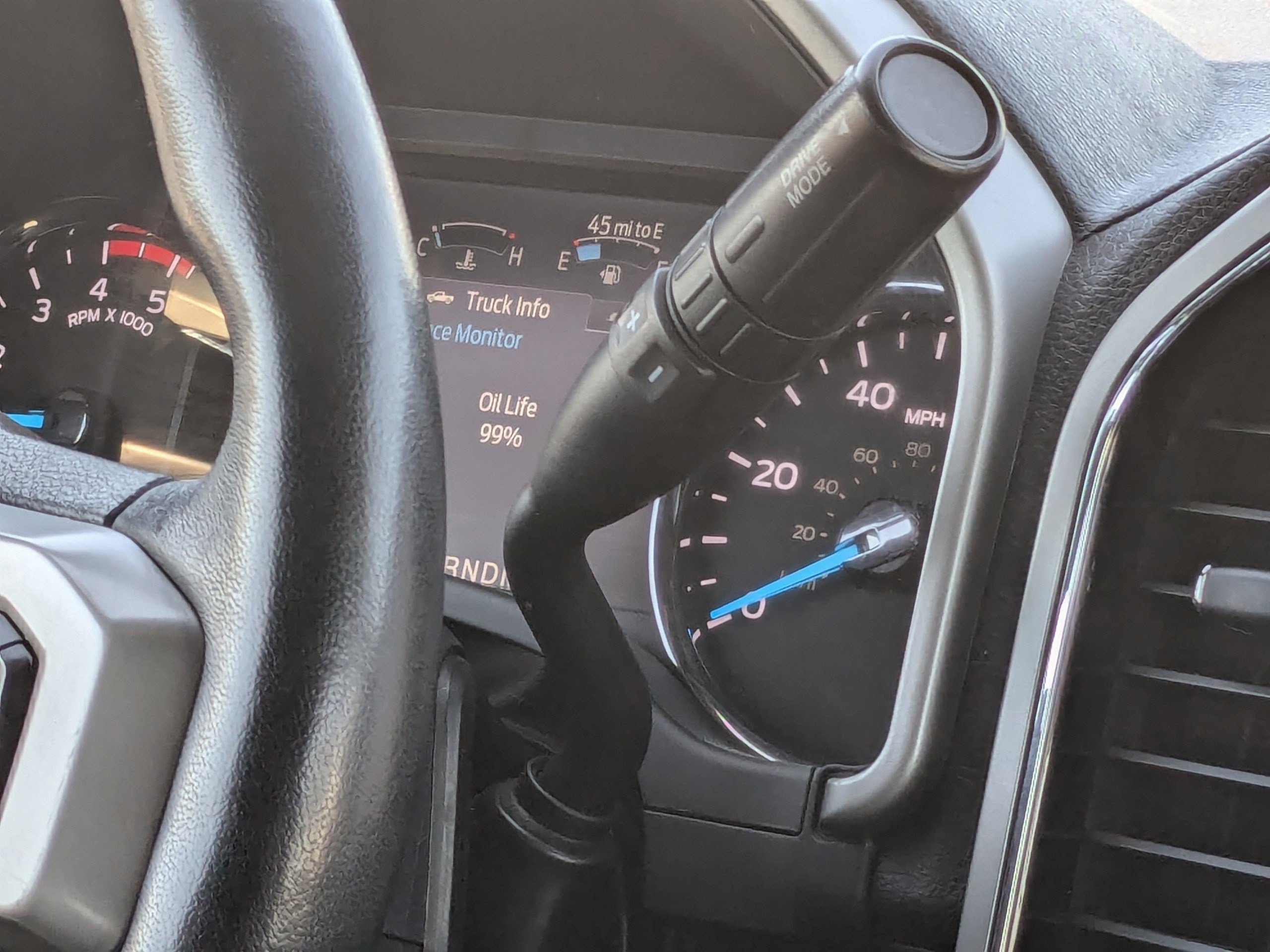 Used 2022 Ford F250 Lariat w/ Lariat Value Package image 19