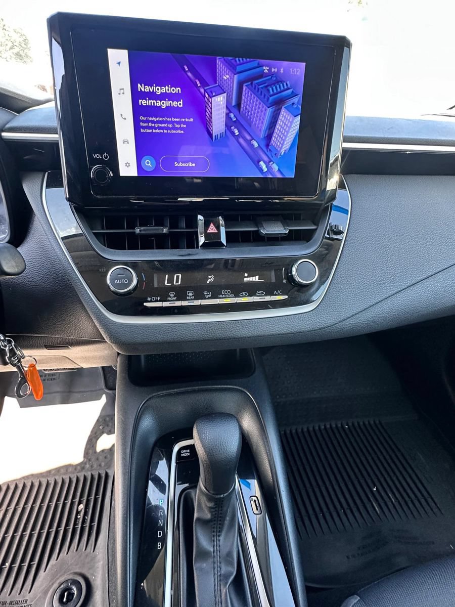 Used 2023 Toyota Corolla LE FWD image 9