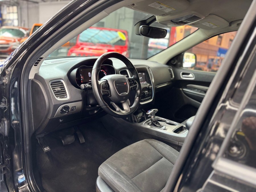 Used 2019 Dodge Durango SXT AWD/4WD image 9