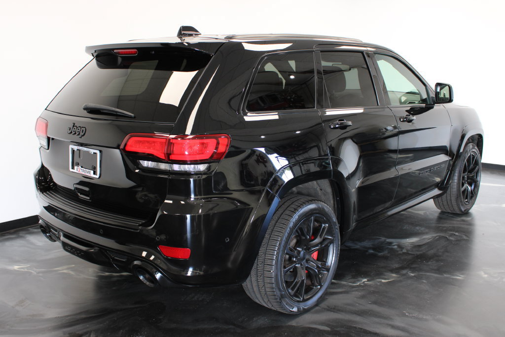 Used 2019 Jeep Grand Cherokee SRT AWD/4WD image 27