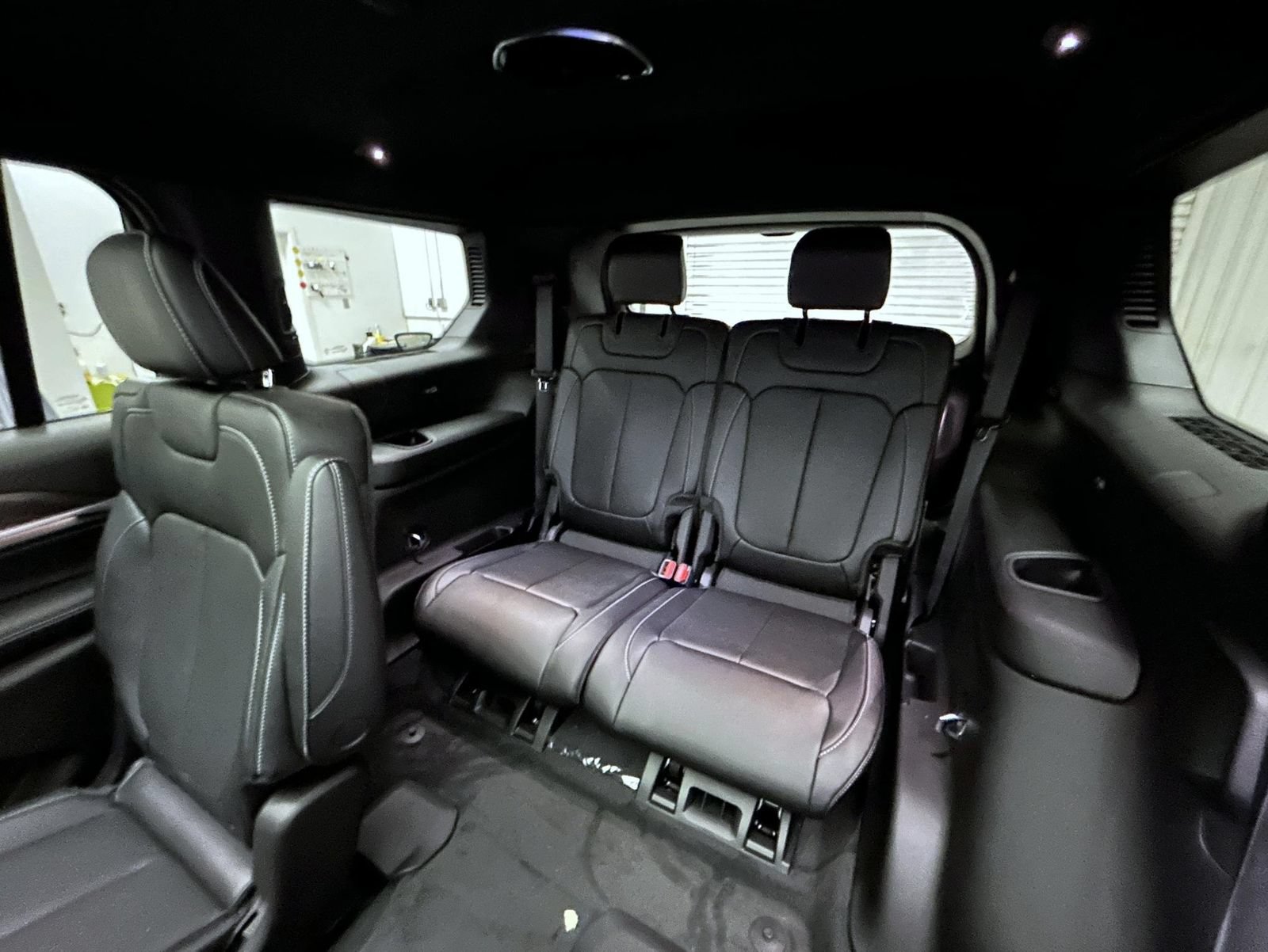 New 2027 Jeep Grand Cherokee L Limited AWD/4WD image 20