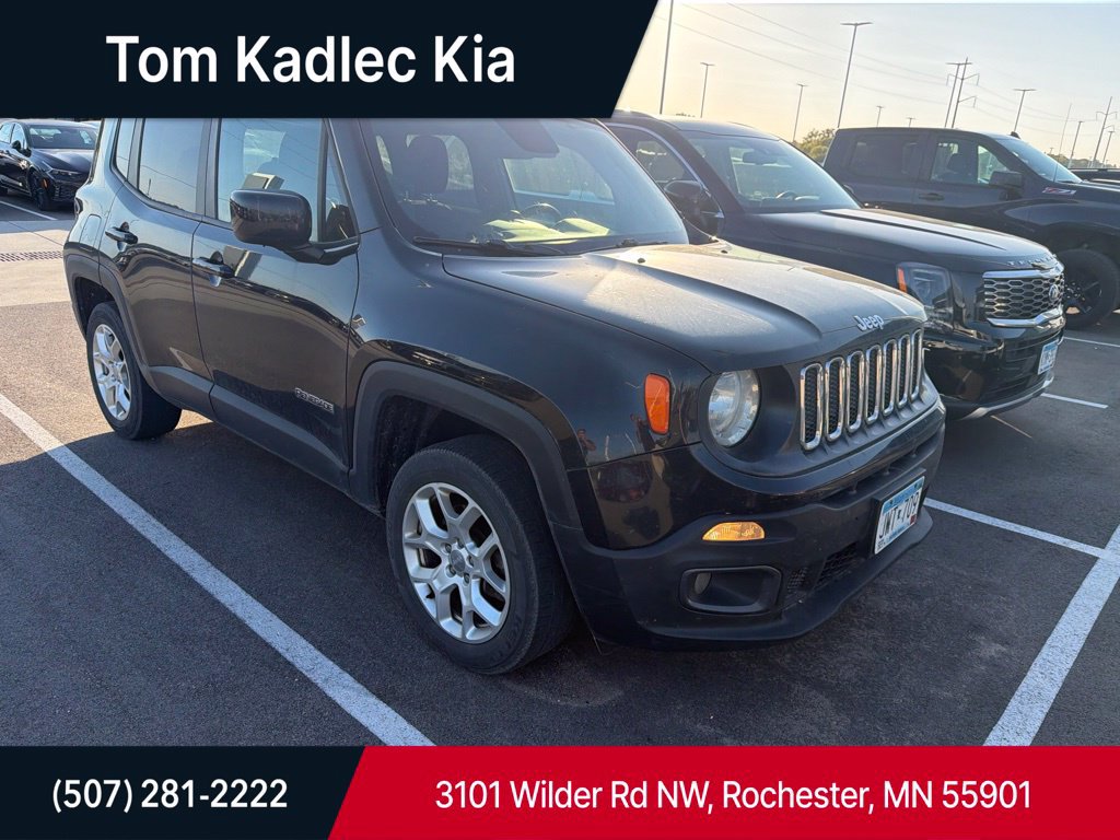 Used 2018 Jeep Renegade Latitude w/ Cold Weather Group