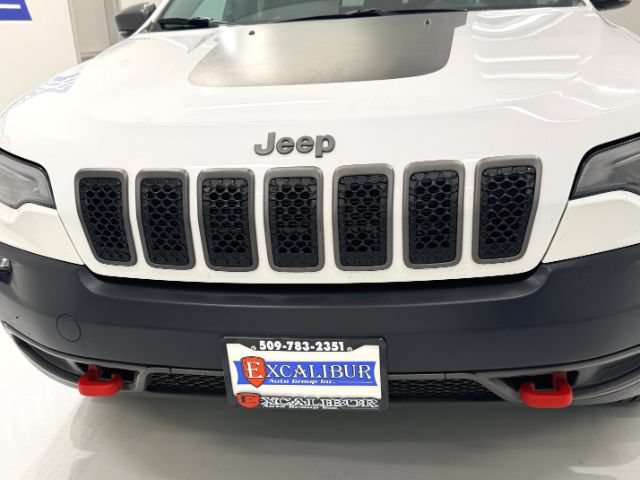 Used 2020 Jeep Cherokee Trailhawk w/ Cold Weather Group AWD/4WD image 18