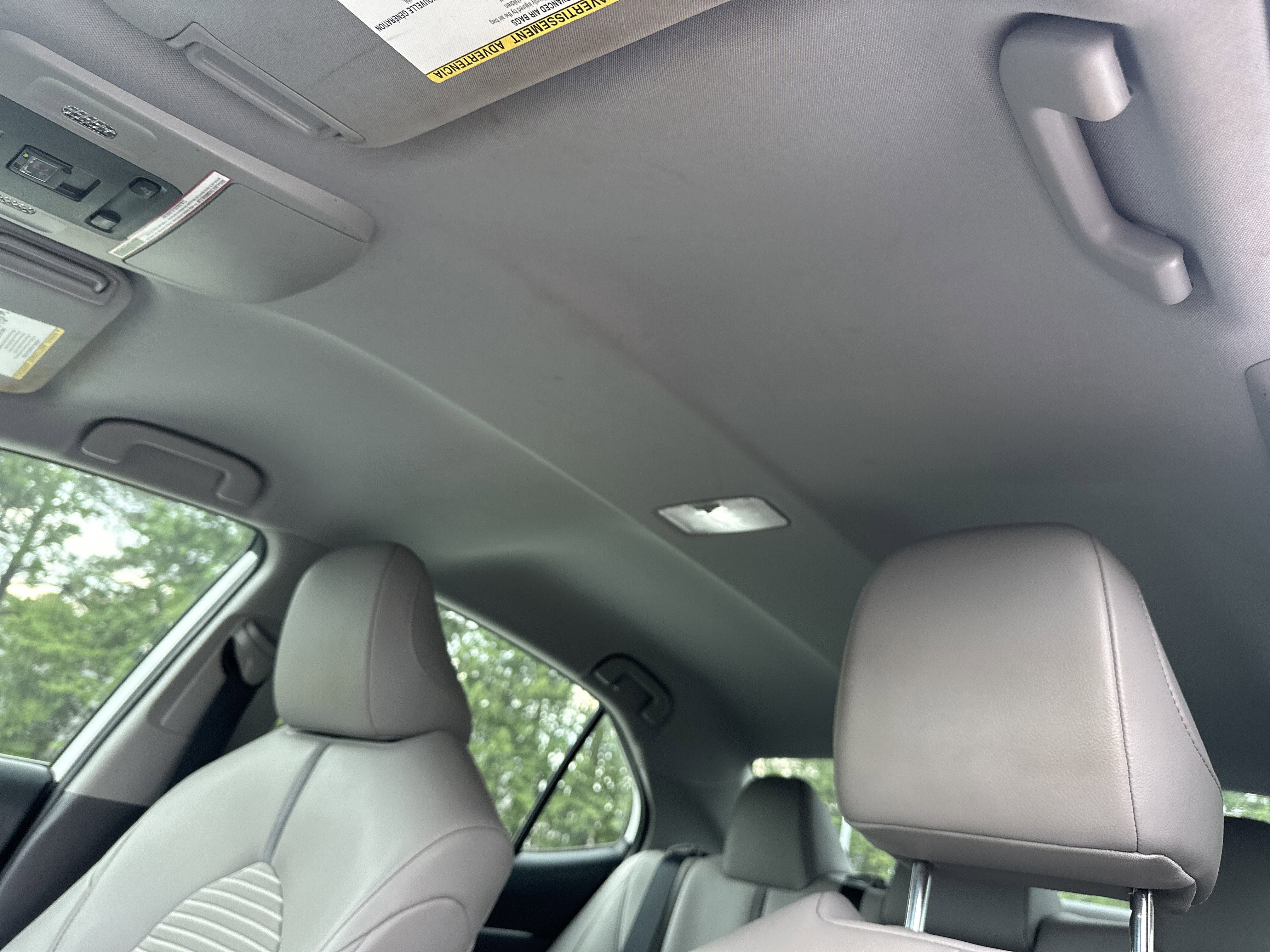 Used 2020 Toyota Camry SE w/ Convenience Package FWD image 28