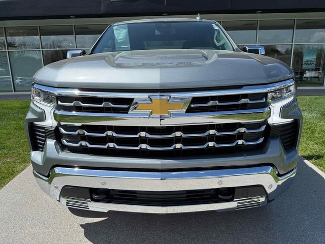 Certified 2025 Chevrolet Silverado 1500 LTZ image 3