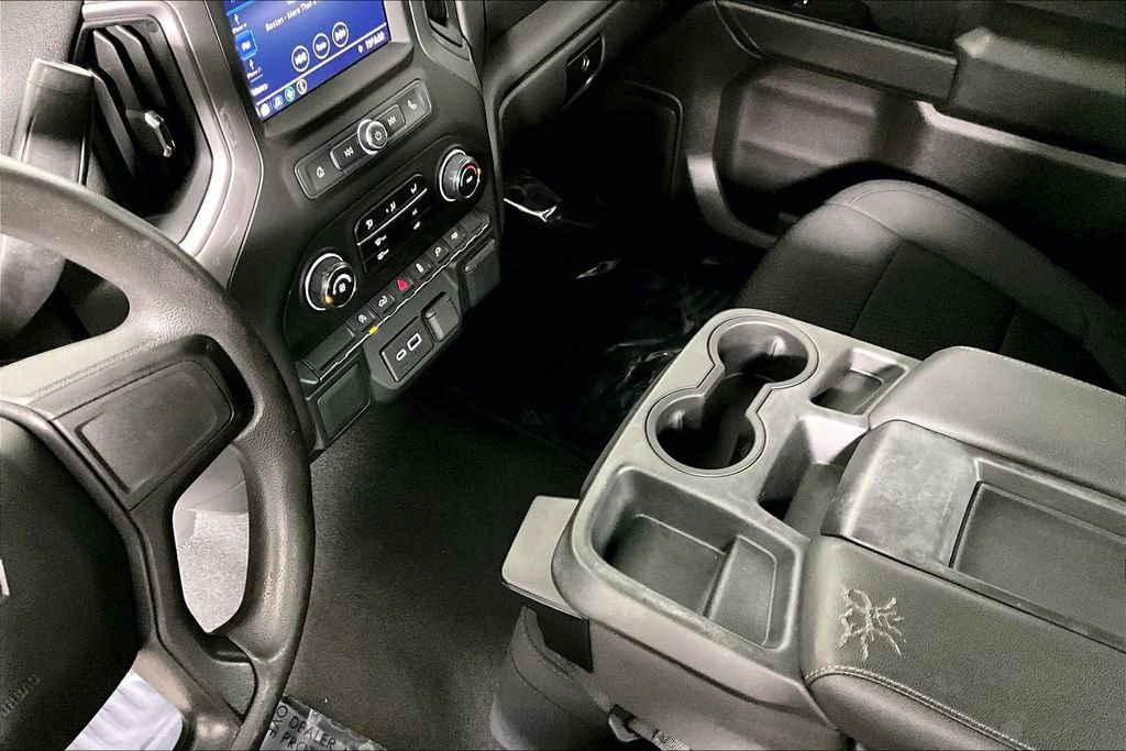 Used 2021 Chevrolet Silverado 1500 Custom image 17