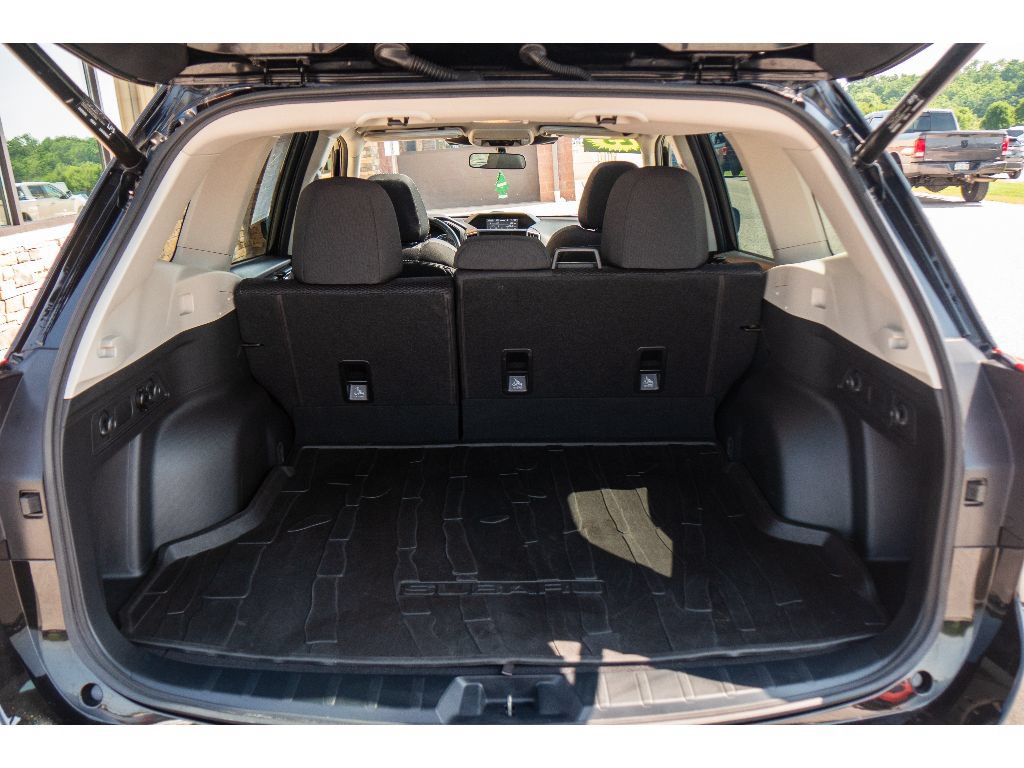 Used 2023 Subaru Forester Premium AWD/4WD image 29