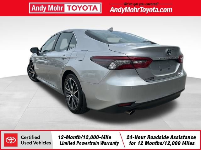 Certified 2022 Toyota Camry XLE w/ Navigation Upgrade Package image 6