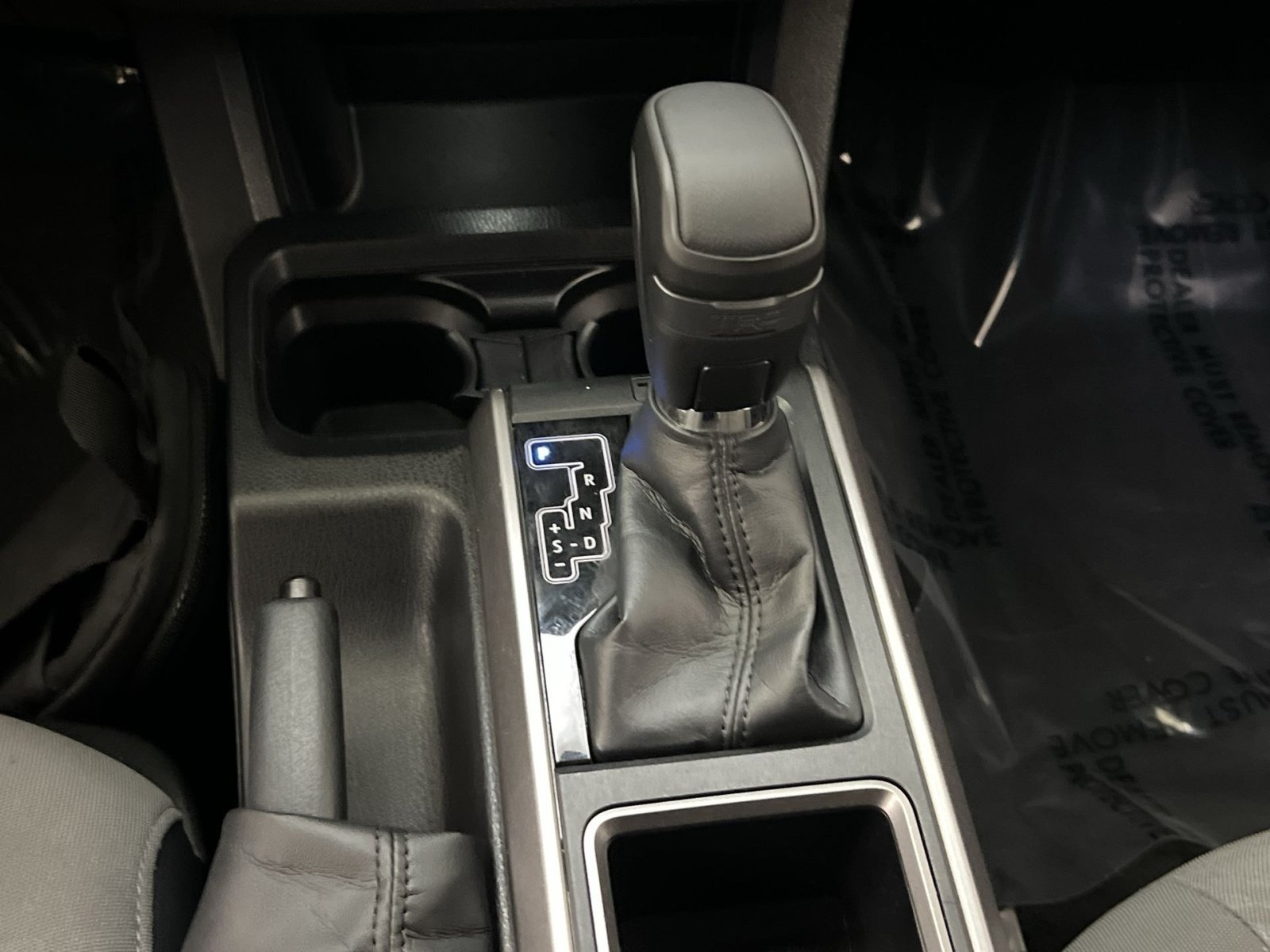 Used 2023 Toyota Tacoma SR5 AWD/4WD image 21