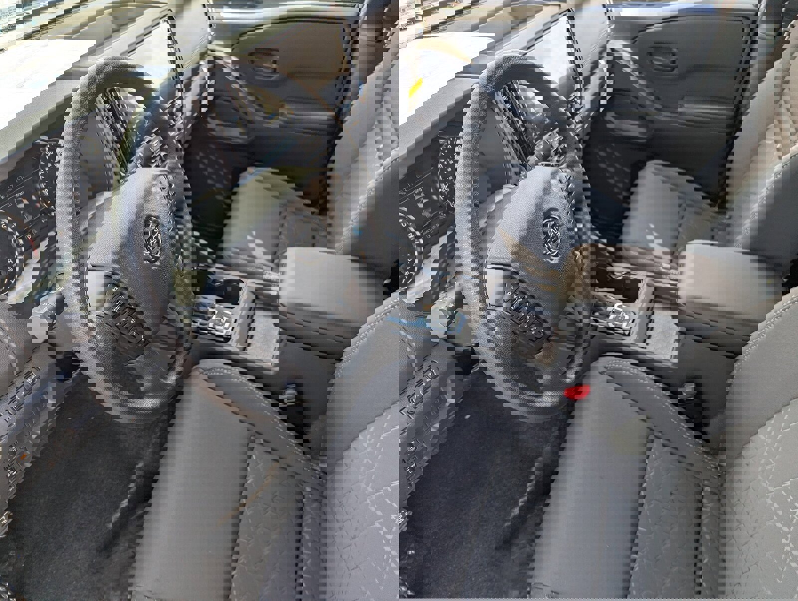 New 2026 Nissan Frontier SV w/ Tow Package image 11