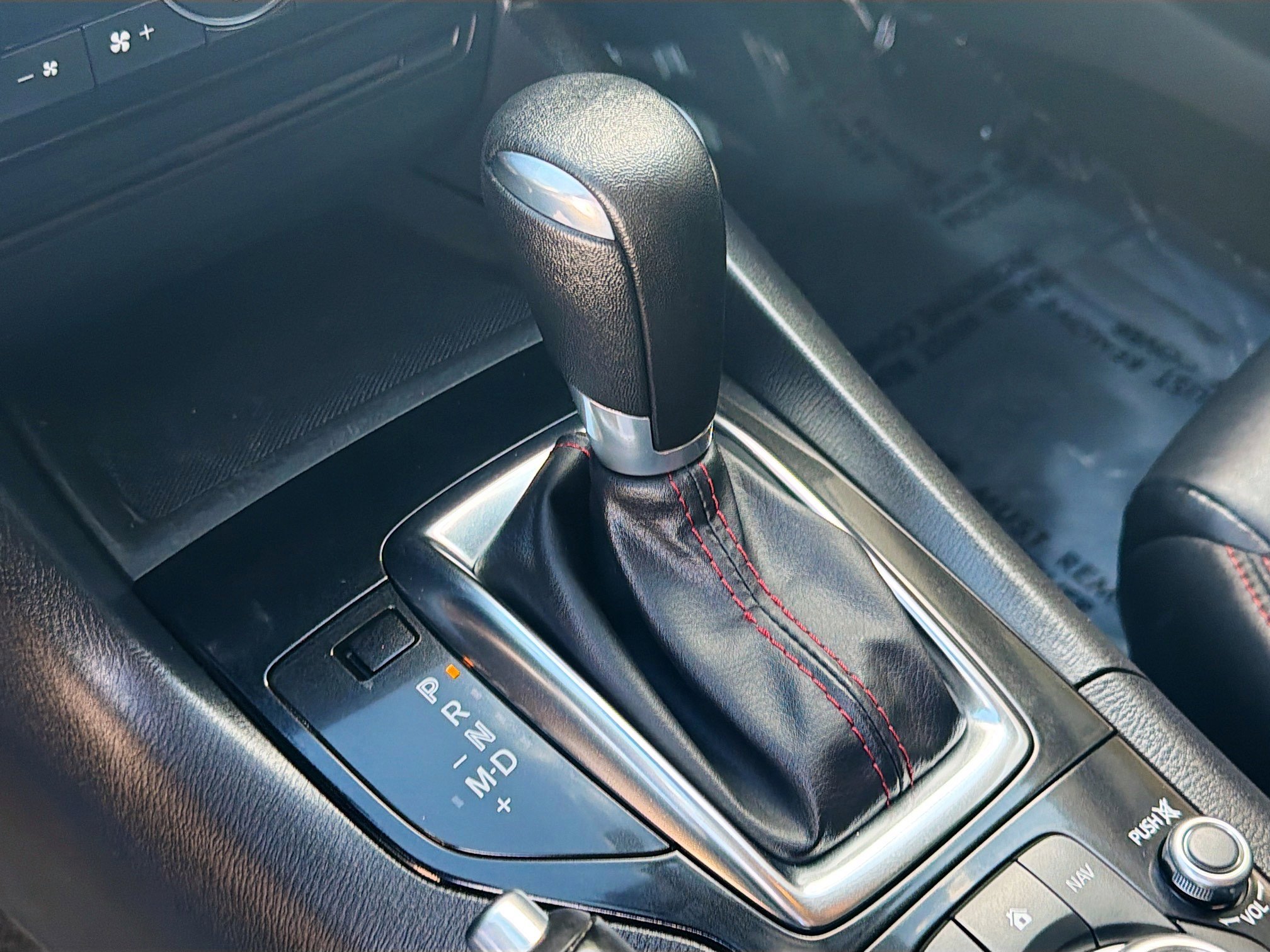 Used 2016 MAZDA MAZDA3 i Grand Touring image 24