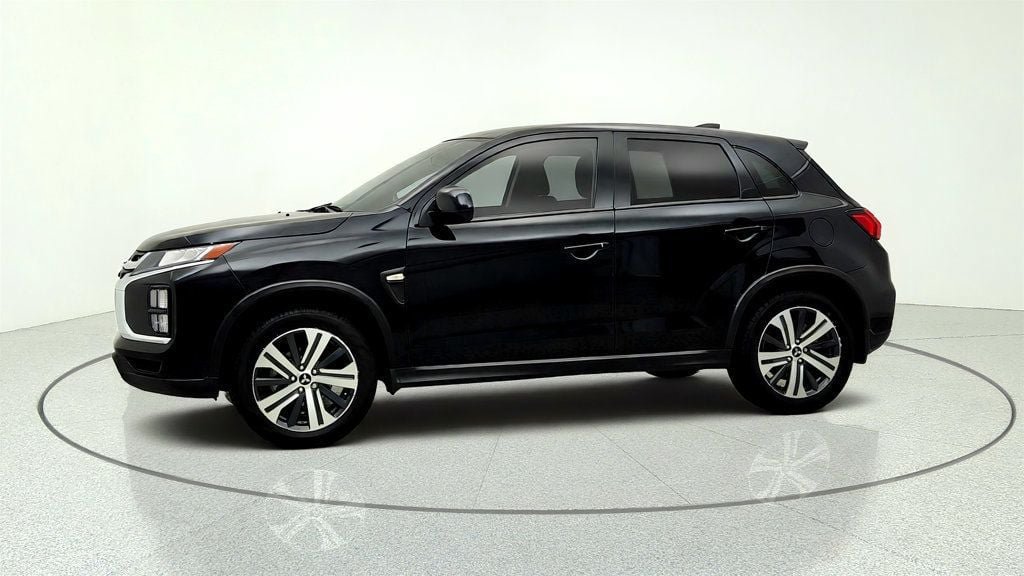 Used 2025 Mitsubishi Outlander Sport LE AWD/4WD image 8