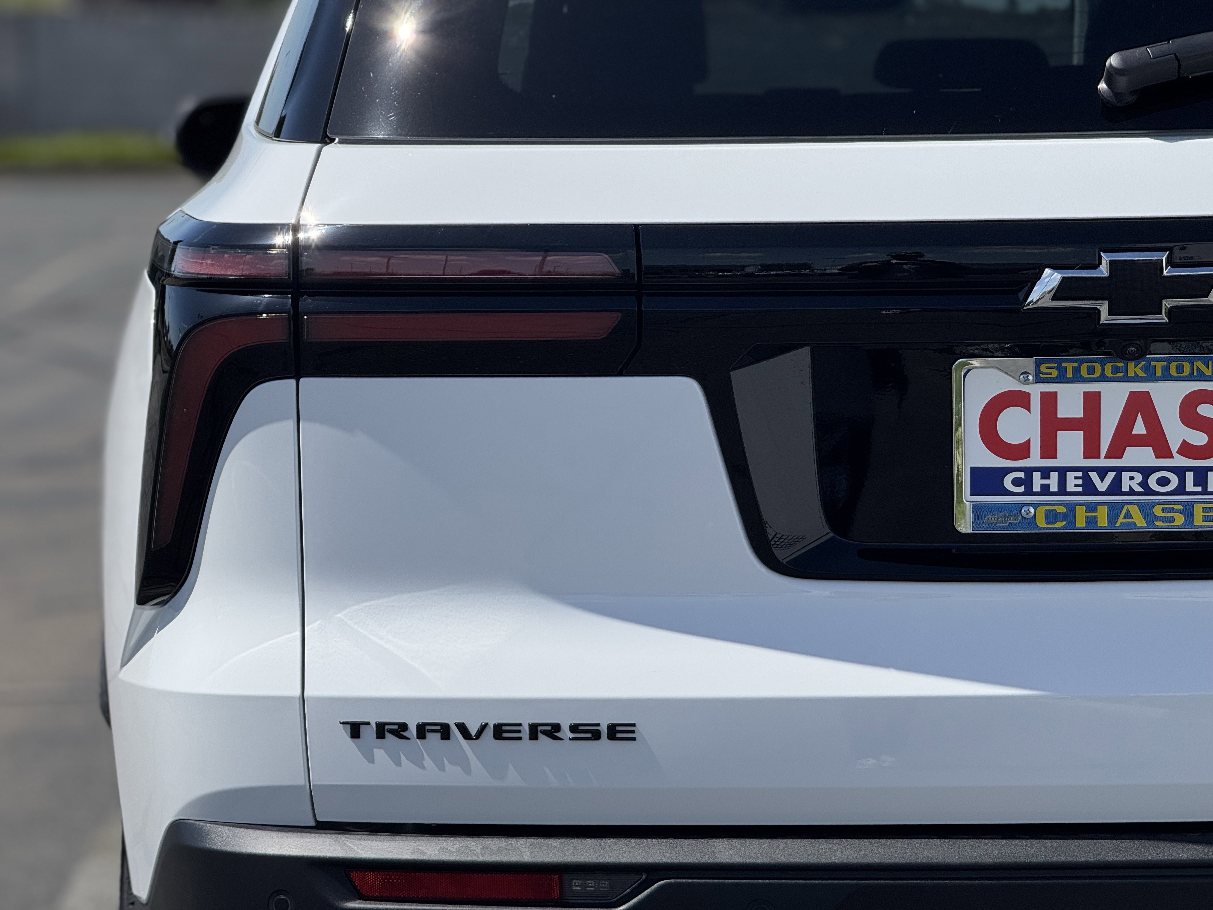 New 2026 Chevrolet Traverse LT w/ Midnight/Sport Edition image 7