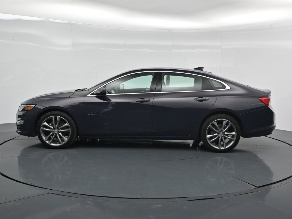 Used 2025 Chevrolet Malibu LT FWD image 4