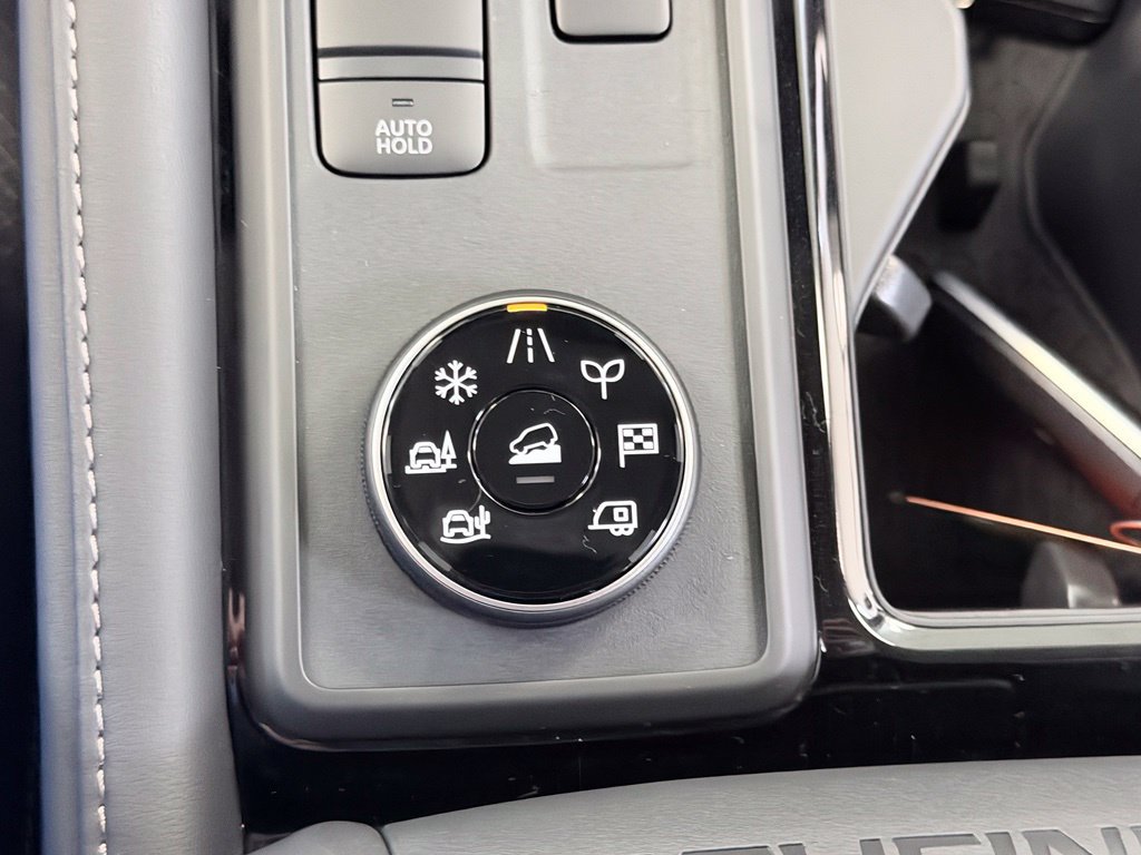 New 2026 Nissan Pathfinder SL AWD/4WD image 48