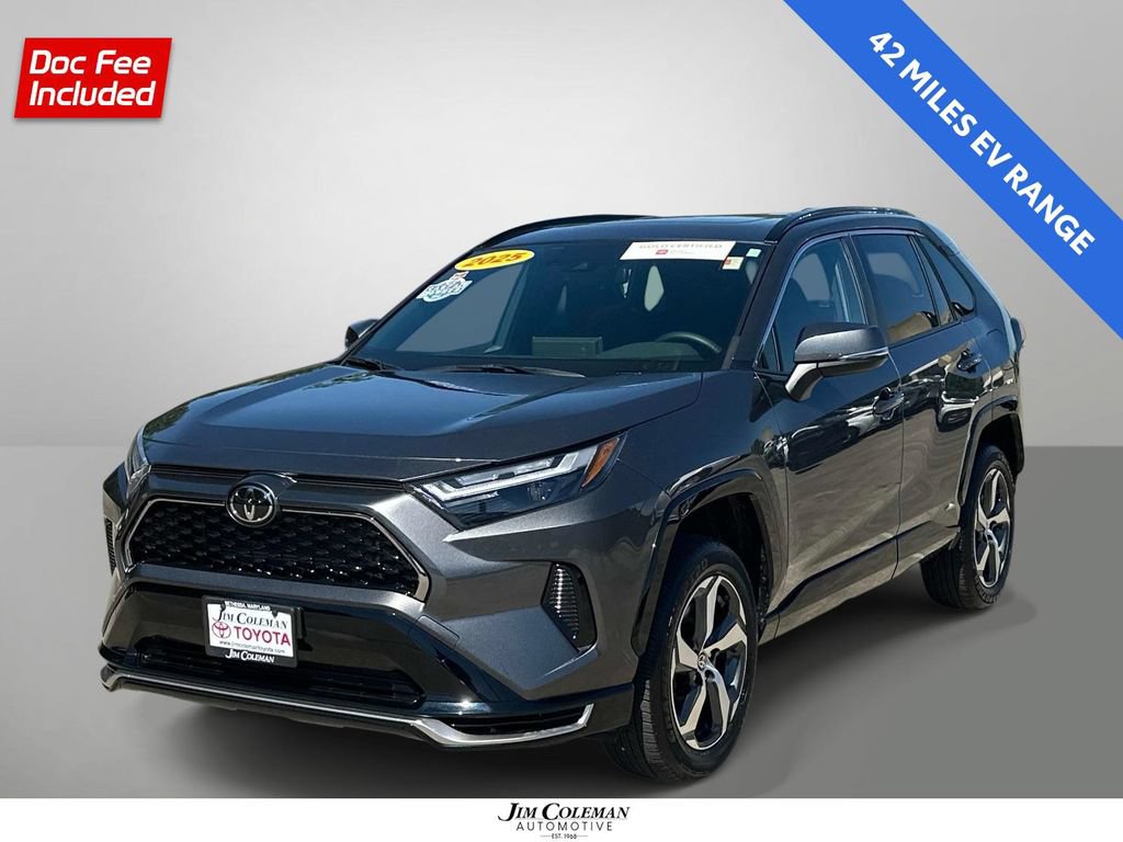Certified 2025 Toyota RAV4 SE w/ Weather & Moonroof Package AWD/4WD image 1