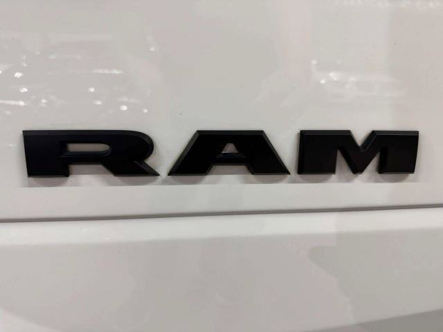 Used 2022 RAM 2500 Limited AWD/4WD image 14