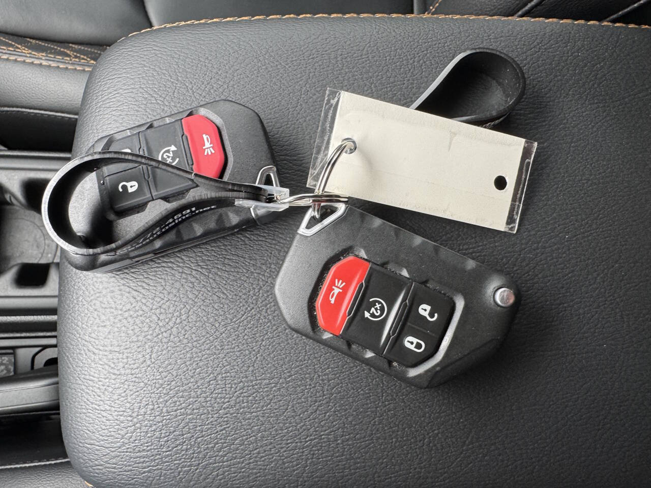 Used 2023 Jeep Wrangler 4WD Unlimited High Altitude image 19