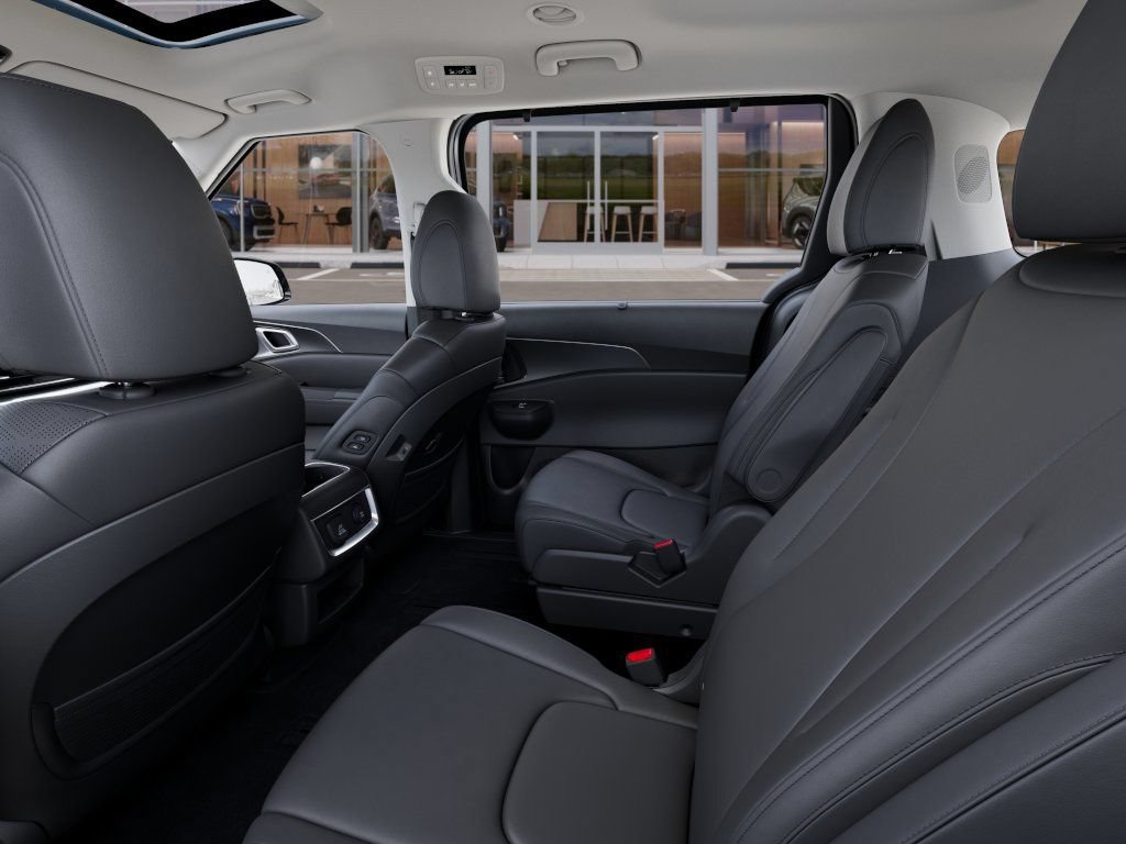 New 2027 Kia Carnival SX FWD image 18