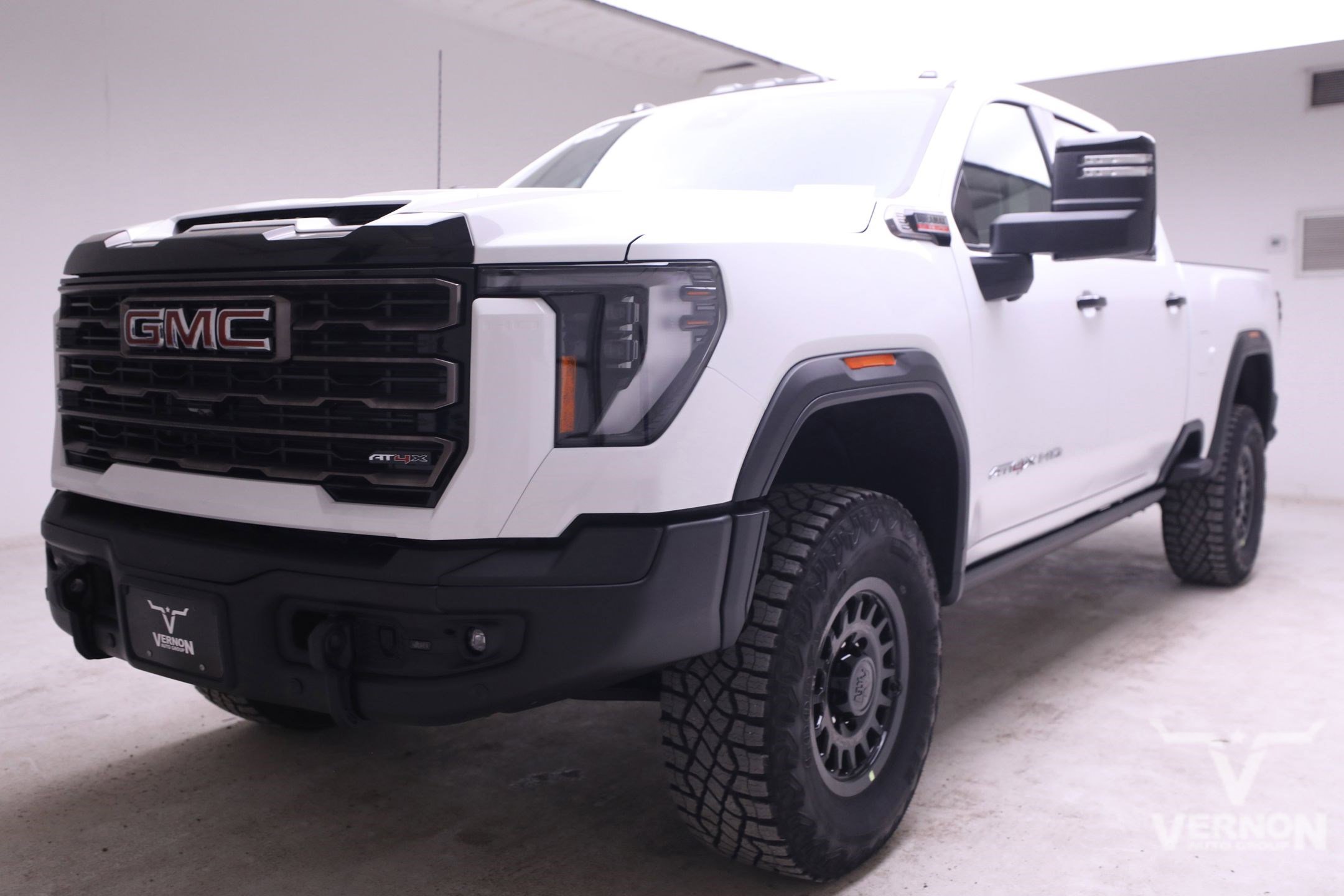 New 2025 GMC Sierra 2500 AT4X w/ AT4X AEV Edition