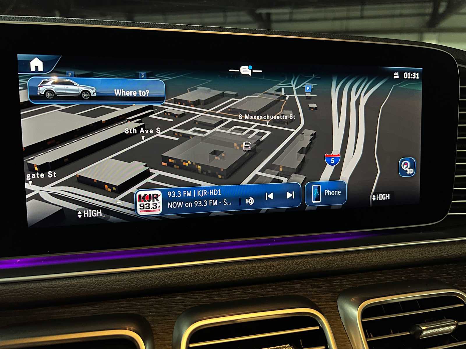 Used 2025 Mercedes-Benz GLE 350 4MATIC image 36