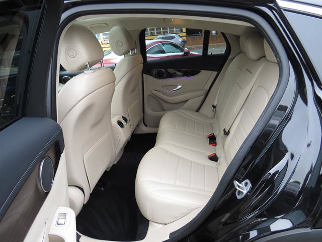 Certified 2022 Mercedes-Benz GLC 300 4MATIC Coupe image 19