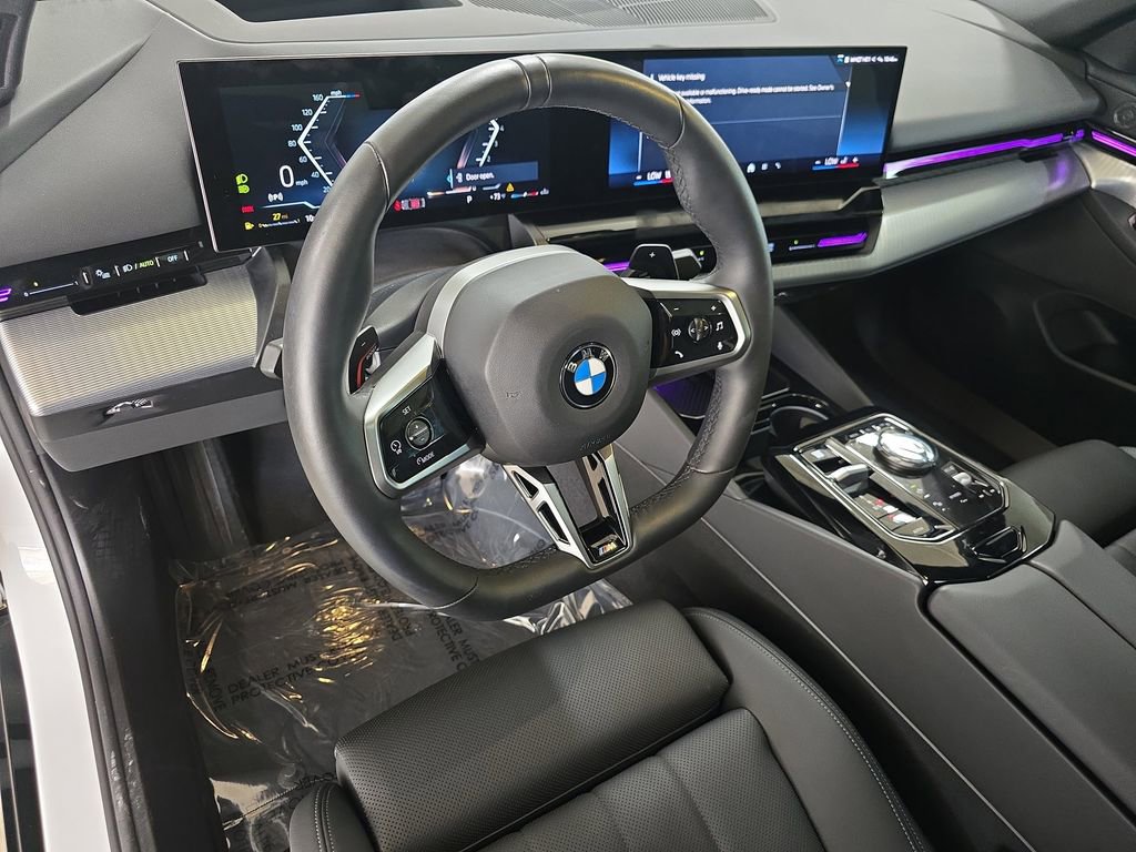 Used 2026 BMW 530i w/ M Sport Package RWD image 19