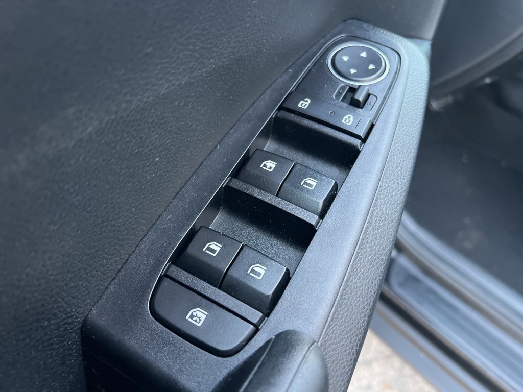 Certified 2023 Kia Seltos LX image 10