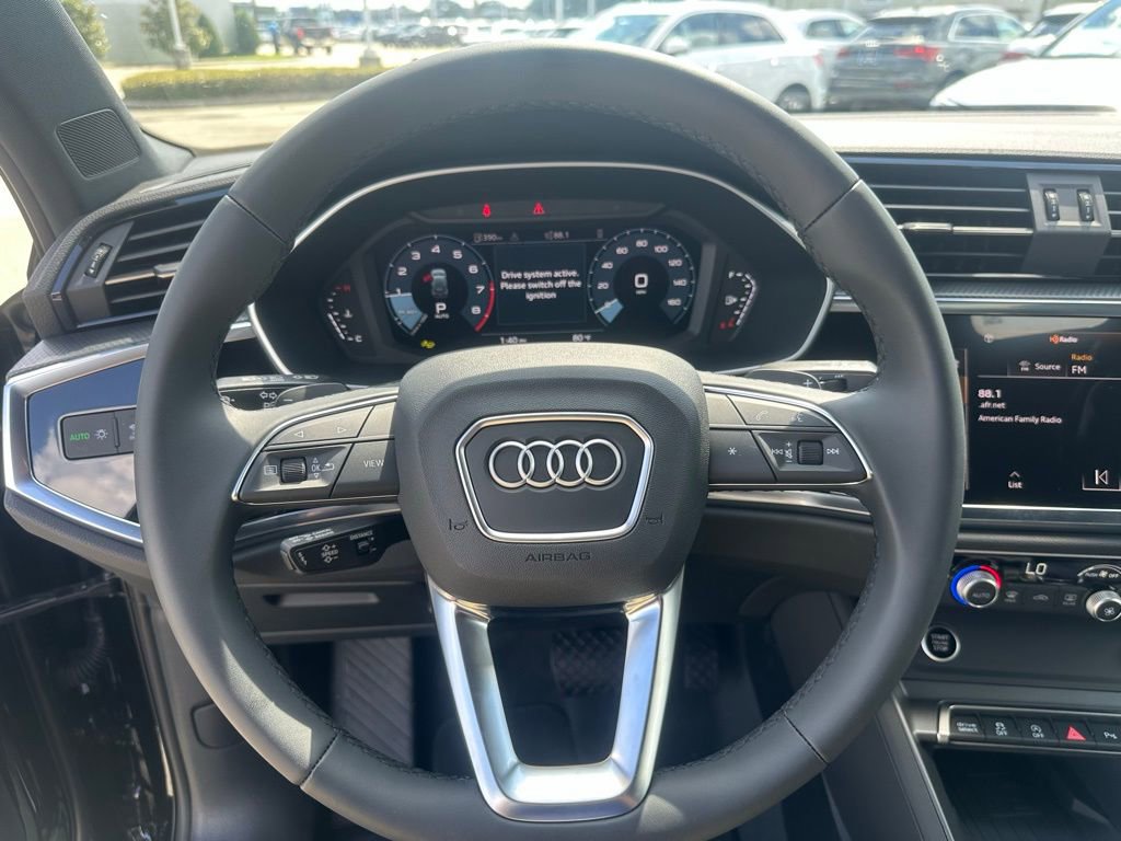 New 2025 Audi Q3 2.0T Premium image 15