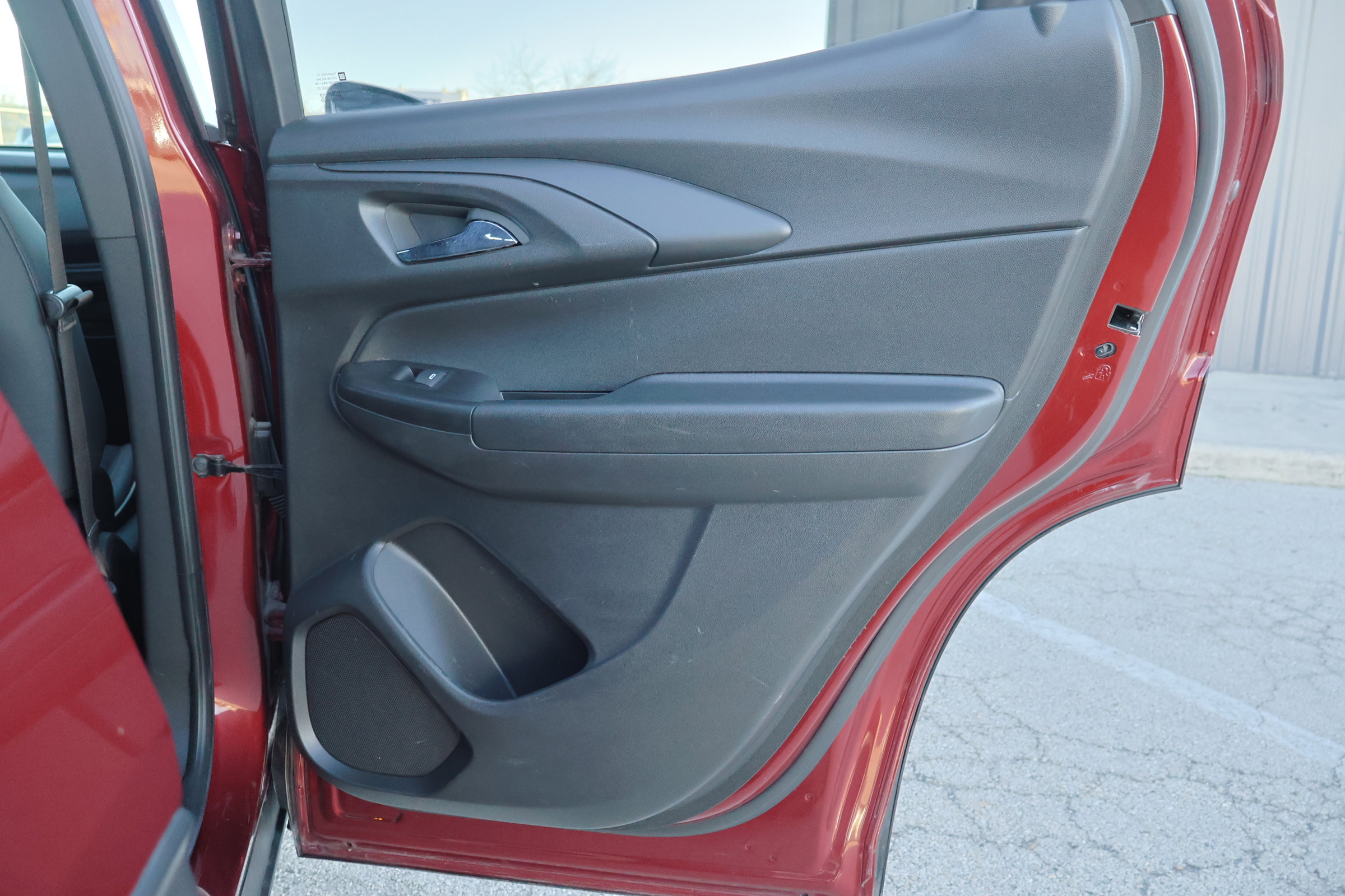 Used 2022 Chevrolet TrailBlazer RS w/ Sun and Liftgate Package image 43