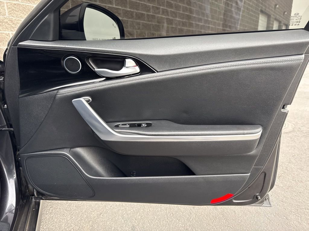 Used 2019 Kia Stinger image 36