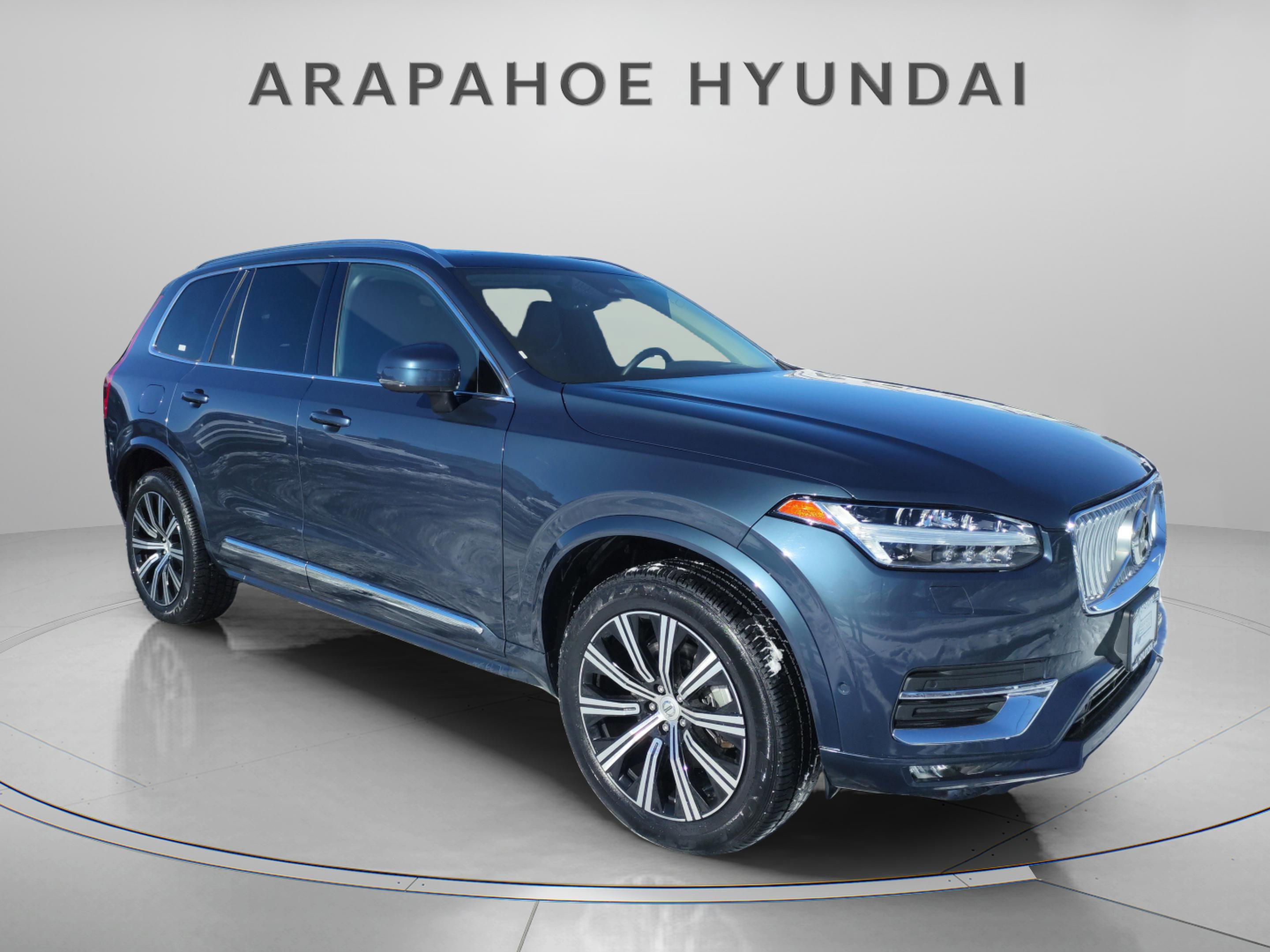 Used 2023 Volvo XC90 B5 Plus image 8