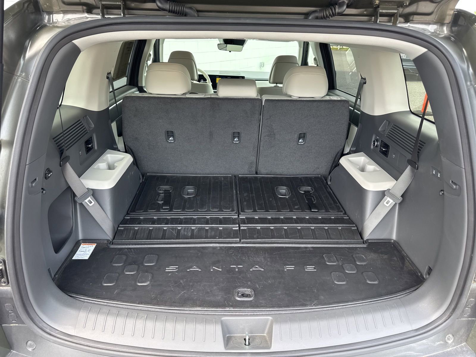 Used 2026 Hyundai Santa Fe SEL image 13