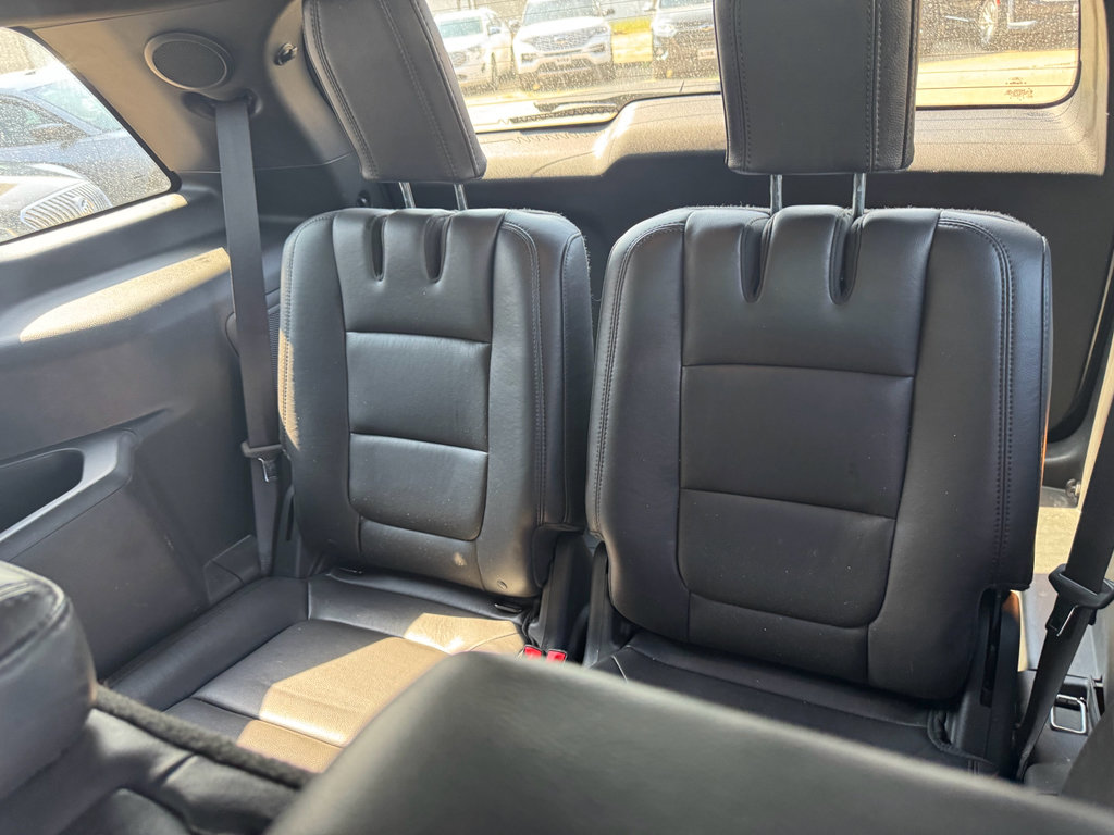 Used 2014 Ford Explorer Limited image 13