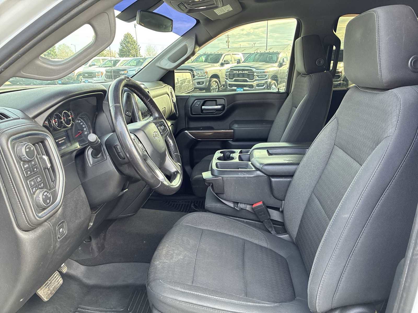 Used 2019 Chevrolet Silverado 1500 RST image 13