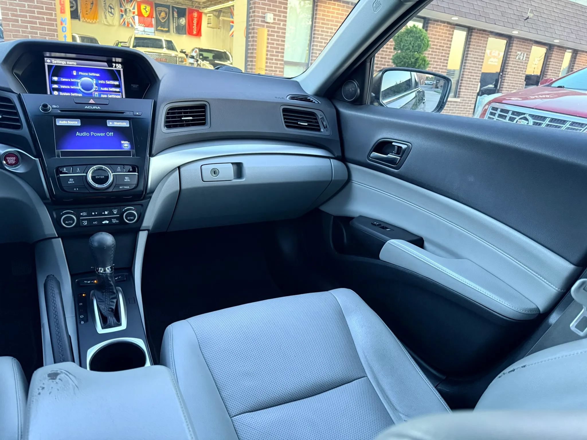 Used 2016 Acura ILX FWD image 16