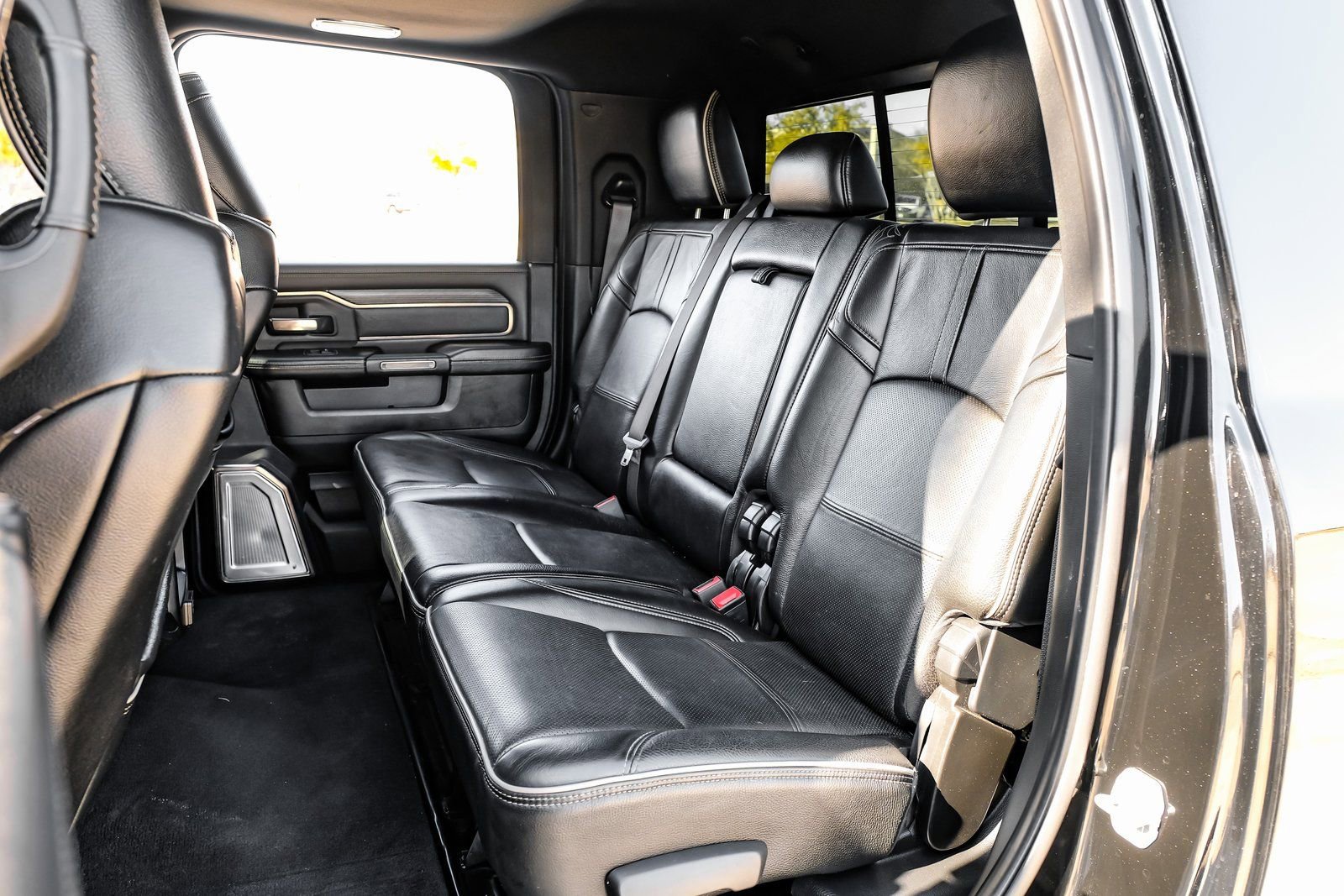 Used 2019 RAM 3500 Limited image 36