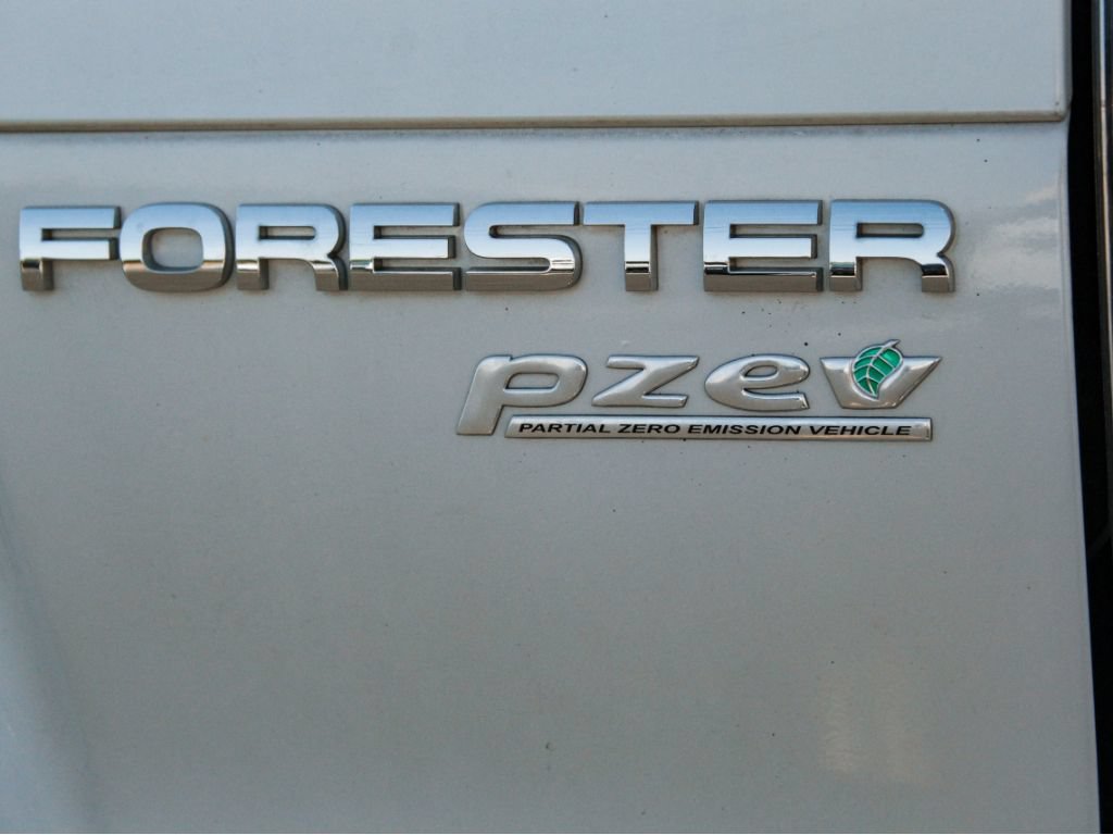 Used 2012 Subaru Forester 2.5X Premium AWD/4WD image 27